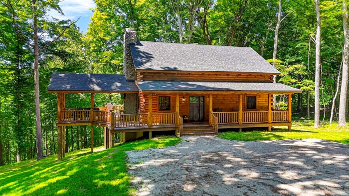 Wooded surroundings at Happy Hours Cabin in Hocking Hills Ohio