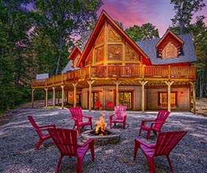 Trillium Point porch, side