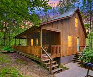 Turkey Run Cabin porch, side